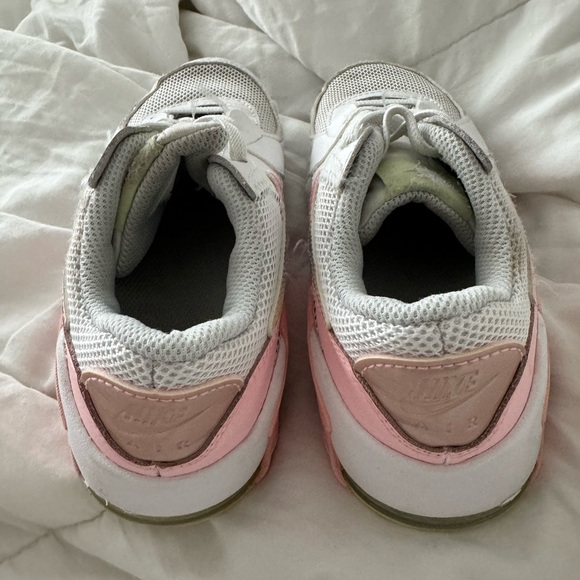 Girls Pink Airmax 13c - Picture 3 of 5
